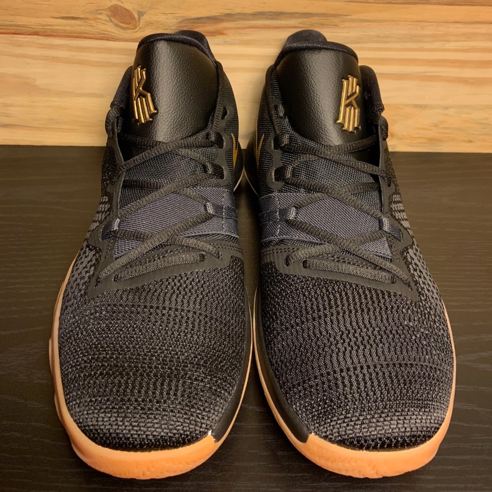 New Nike Kyrie Irving Black Gold Basketball Shoes - Picture 5 of 7
